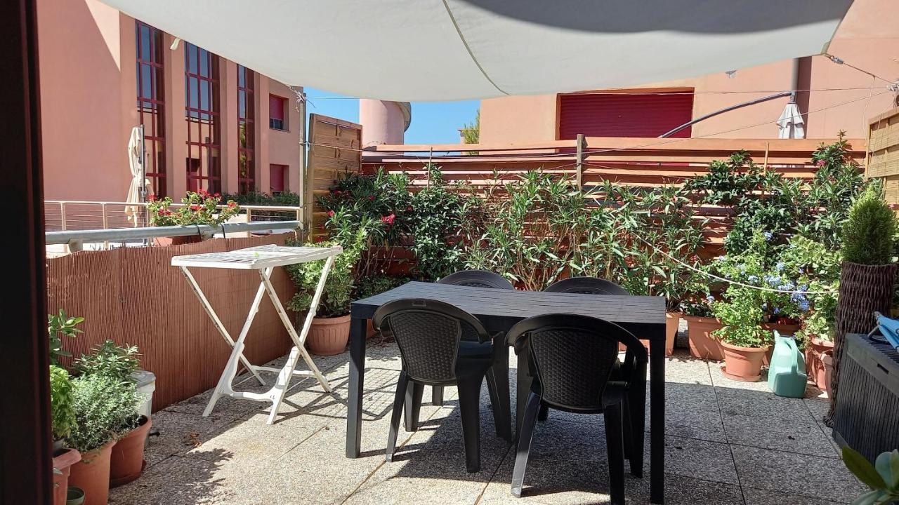 Accesso Diretto Sul Mare Maredilucecala Apartamento Calambrone Exterior foto
