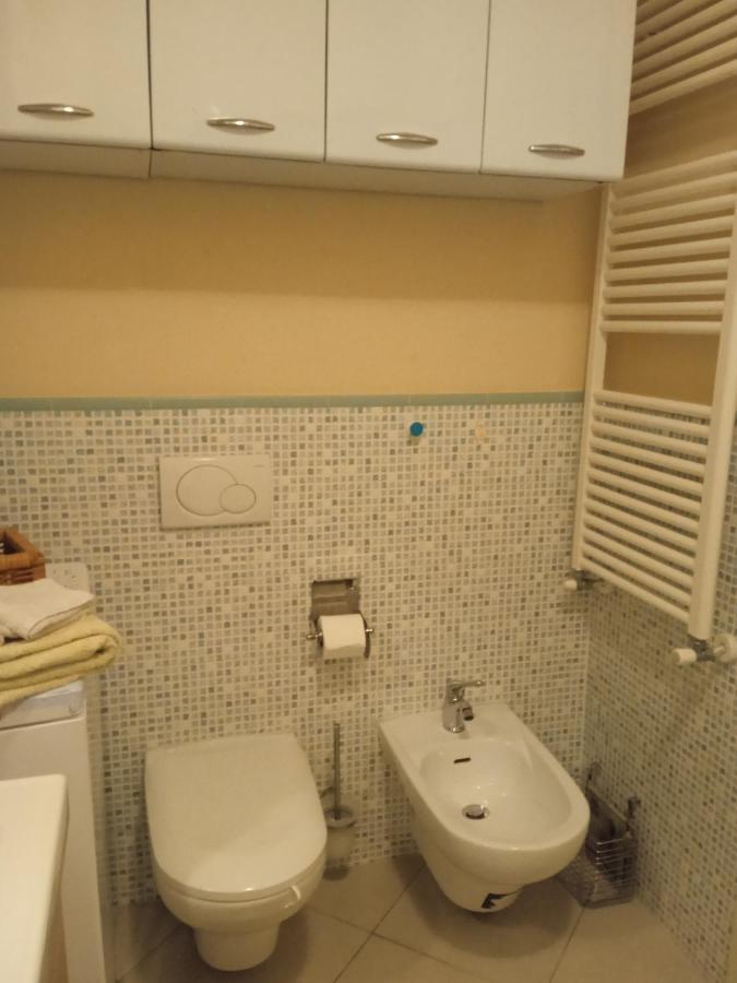 Accesso Diretto Sul Mare Maredilucecala Apartamento Calambrone Exterior foto